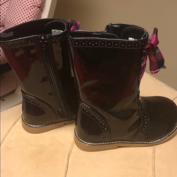 Baby patent leather Boots! - Picture 4 of 7